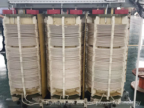 Phase-shifting mining transformer